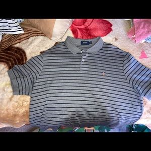 Polo shirt collared